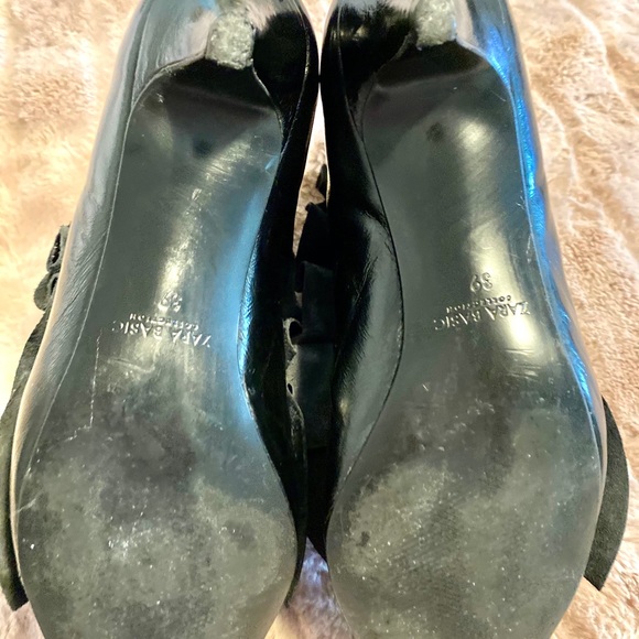 ZARA Ruffle Zip Up Ankle boots - Picture 7 of 7